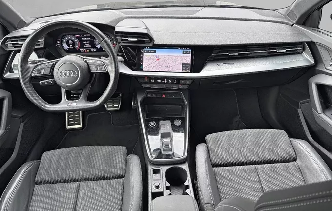 AUDI A3 Sportback 35 TFSI Mild Hybrid 150 S tronic 7 S Line photo 18 2131198