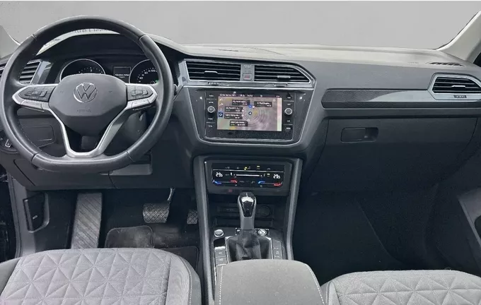 VOLKSWAGEN TIGUAN 2.0 TDI 150ch DSG7 Life Business extérieur trois quart avant droit 2123462