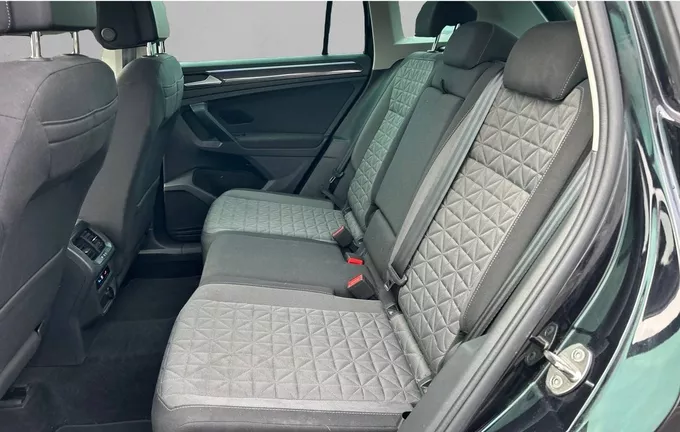 VOLKSWAGEN TIGUAN 2.0 TDI 150ch DSG7 Life Business extérieur arrière 2123462