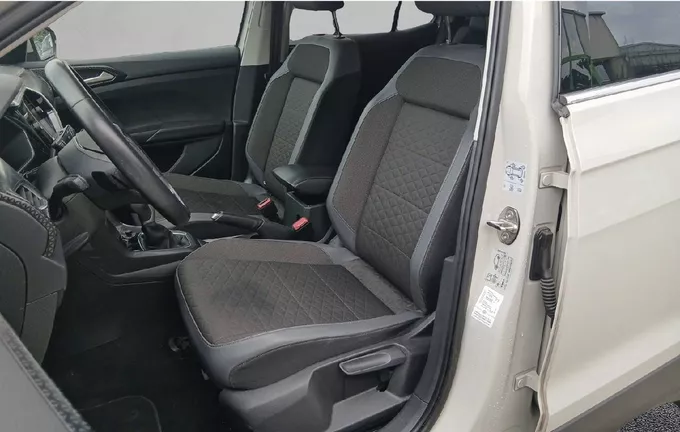 VOLKSWAGEN T-CROSS 1.0 TSI 110 Start/Stop DSG7 Style extérieur trois quart arrière droit 2130126