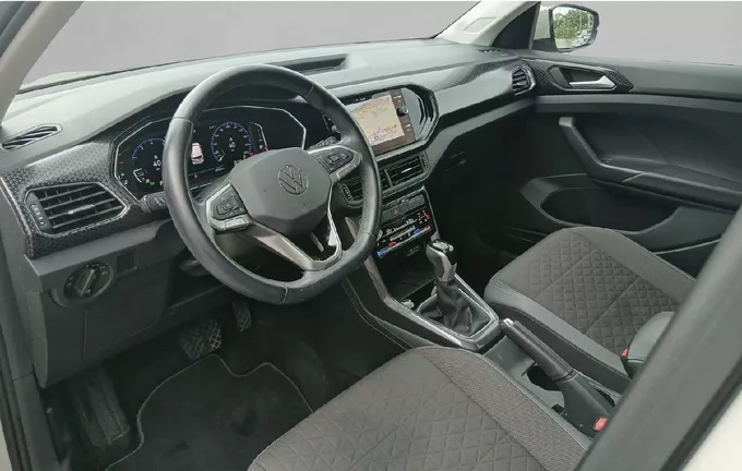 VOLKSWAGEN T-CROSS 1.0 TSI 110 Start/Stop DSG7 Style photo 13 2130126