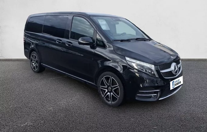 MERCEDES CLASSE V Long 300 d 4MATIC 9G-TRONIC AMG LINE extérieur trois quart avant droit 105517