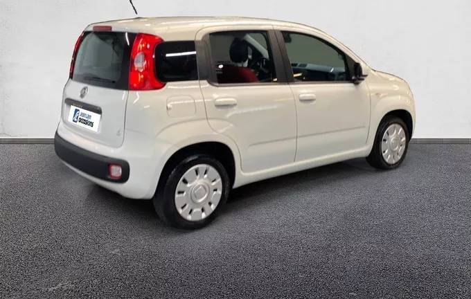 FIAT PANDA 1.2 69 ch S/S Easy extérieur trois quart arrière droit 2128766