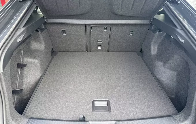 CUPRA TAVASCAN 286 ch V photo 10 1148