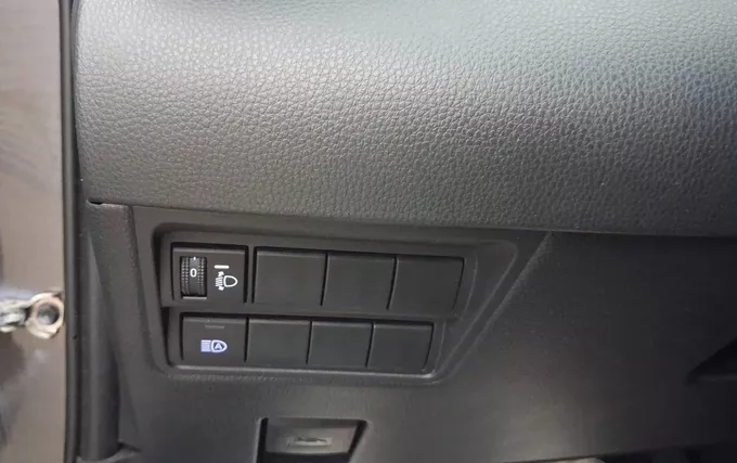 TOYOTA YARIS Hybride 116h Design photo 21 1104094