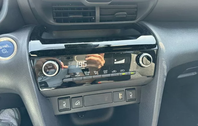 TOYOTA YARIS CROSS Hybride 116h AWD-i Design photo 14 1103394