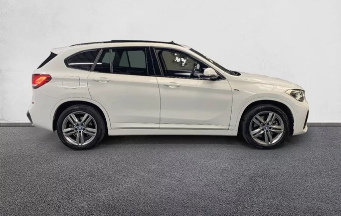 BMW X1 xDrive 25e 220 ch BVA6 M Sport extérieur côté droit 2127960