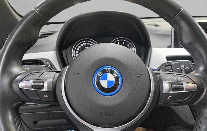 BMW X1 xDrive 25e 220 ch BVA6 M Sport photo 12 2127960