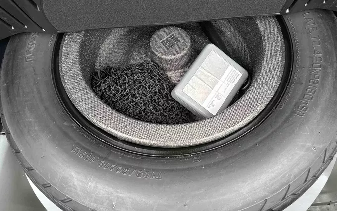 TOYOTA RAV4 Hybride Rechargeable AWD-i Collection photo 10 1104008