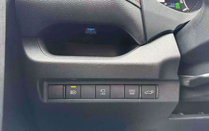 TOYOTA RAV4 Hybride Rechargeable AWD-i Collection photo 20 1104008
