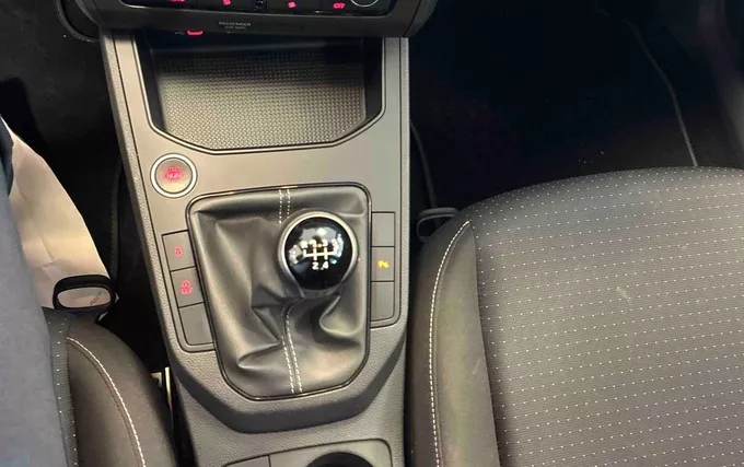 SEAT IBIZA 1.0 TSI 95 ch S/S BVM5 Urban photo 13 2131751