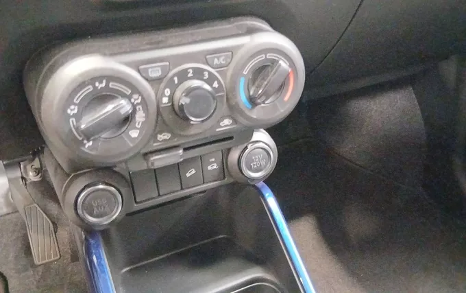 SUZUKI IGNIS 1.2 Dualjet Hybrid AllGrip Pack photo 13 14095