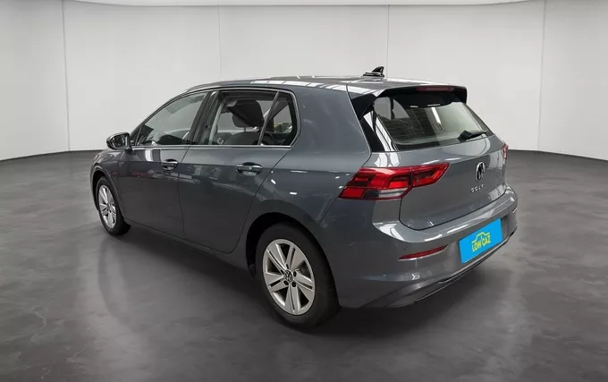 VOLKSWAGEN GOLF 1.0 eTSI OPF 110 DSG7 Life Plus extérieur trois quart arrière gauche 213680