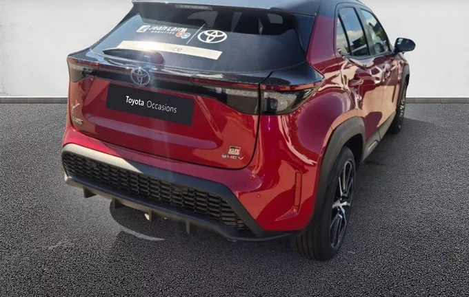 TOYOTA YARIS CROSS Hybride 130h 2WD GR SPORT extérieur trois quart arrière droit 1103776