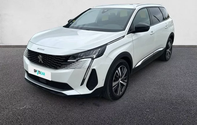 PEUGEOT 5008 BlueHDi 130ch S&S EAT8 Allure Pack extérieur trois quart avant gauche 945512