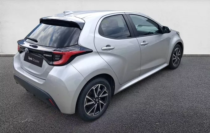 TOYOTA YARIS Hybride 116h Design extérieur trois quart arrière droit 1103780