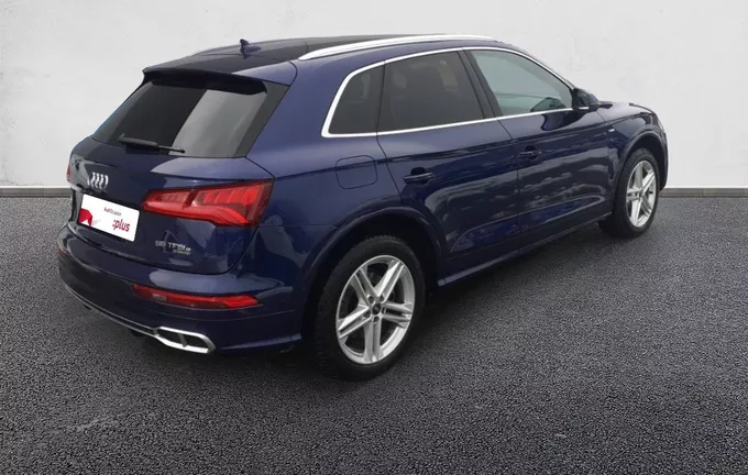 AUDI Q5 55 TFSI e 367 S tronic 7 Quattro S line extérieur trois quart arrière droit 2123962