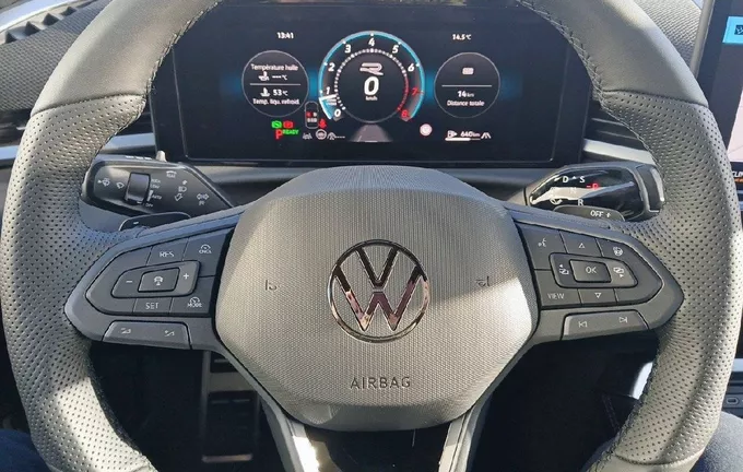 VOLKSWAGEN T-ROC 1.5 eTSI EVO2 Hybrid 150 ch DSG7 R-Line photo 12 9799