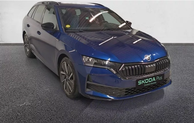 SKODA OCTAVIA 2.0 TDI 150 ch SCR DSG7 Sportline extérieur trois quart avant droit 2131051