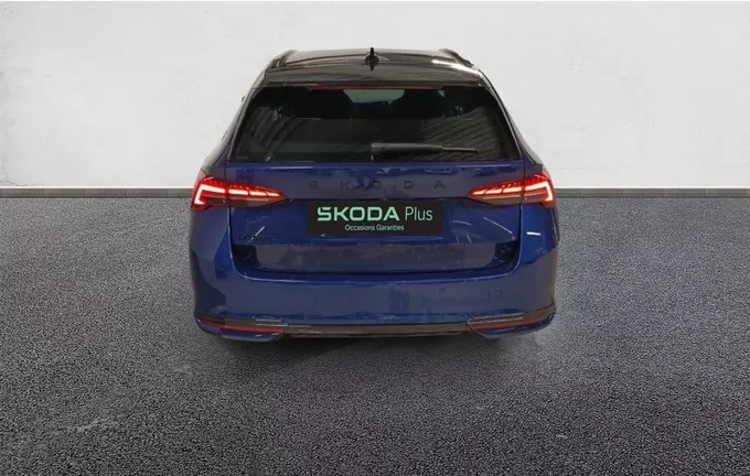 SKODA OCTAVIA 2.0 TDI 150 ch SCR DSG7 Sportline extérieur arrière 2131051