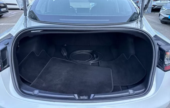 TESLA MODEL 3 Standard Range Plus RWD photo 10 212946