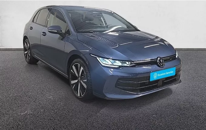 VOLKSWAGEN GOLF 1.5 TSI EVO2 116 BVM6 VW Edition extérieur trois quart avant droit 2128940