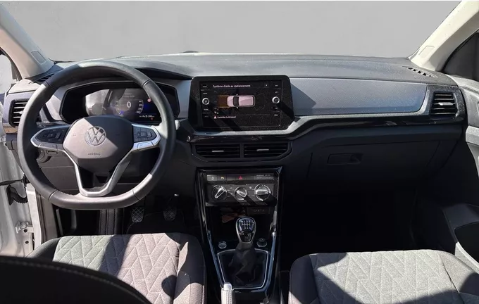 VOLKSWAGEN T-CROSS 1.0 TSI 116 Start/Stop BVM6 VW Edition extérieur trois quart avant droit 2130843