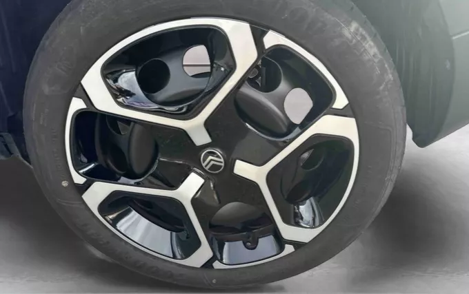 CITROEN C3 Turbo 100 ch BVM6 You + Pack Plus photo 9 946656