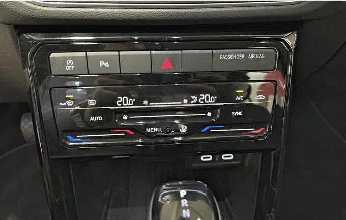 VOLKSWAGEN T-CROSS 1.0 TSI 115 Start/Stop DSG7 Style photo 18 2121570