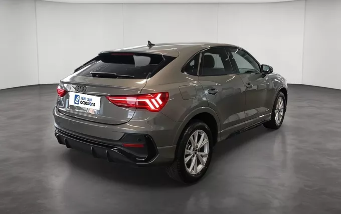 AUDI Q3 Sportback 35 TDI 150 ch S tronic 7 S line extérieur trois quart arrière droit 2130995