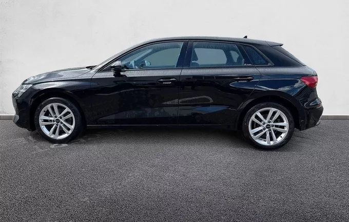 AUDI A3 Sportback TFSI Mild Hybrid 150 S tronic 7 extérieur côté gauche 2127646