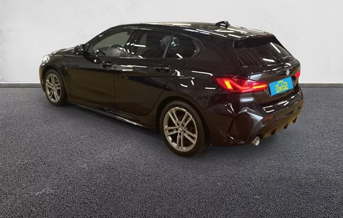 BMW SERIE 1 118i 136 ch M Sport extérieur trois quart arrière gauche 213451