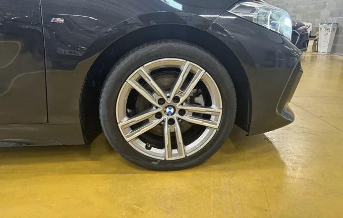 BMW SERIE 1 118i 136 ch M Sport photo 9 213451