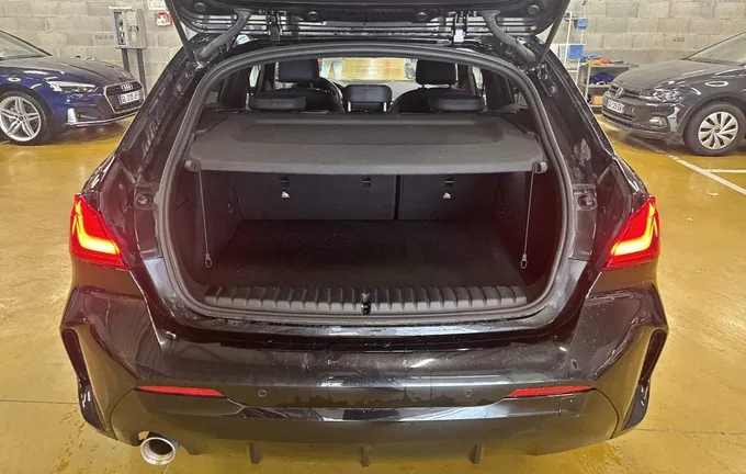 BMW SERIE 1 118i 136 ch M Sport photo 10 213451