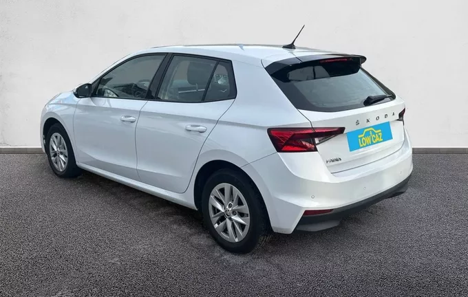 SKODA FABIA 1.0 TSI 95 ch BVM5 Ambition extérieur trois quart arrière gauche 213639