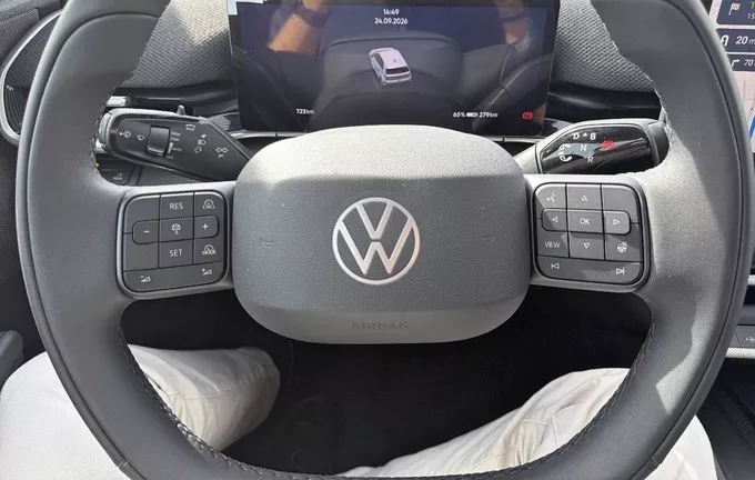 VOLKSWAGEN ID. POLO 52 kWh Life Edition photo 12 9798