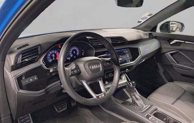 AUDI Q3 35 TFSI 150 ch S tronic 7 S line photo 11 2125431