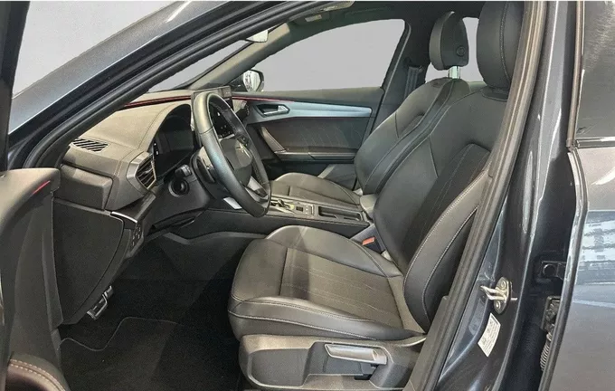 CUPRA FORMENTOR 1.5 eTSI Hybrid 150 ch DSG7 V extérieur trois quart arrière droit 2129051