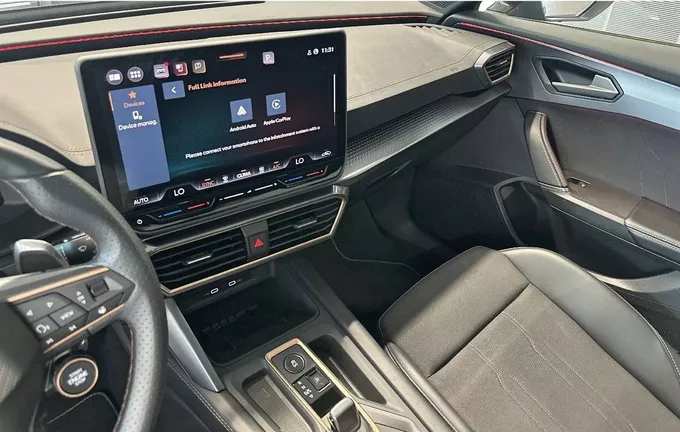 CUPRA FORMENTOR 1.5 eTSI Hybrid 150 ch DSG7 V photo 16 2129051