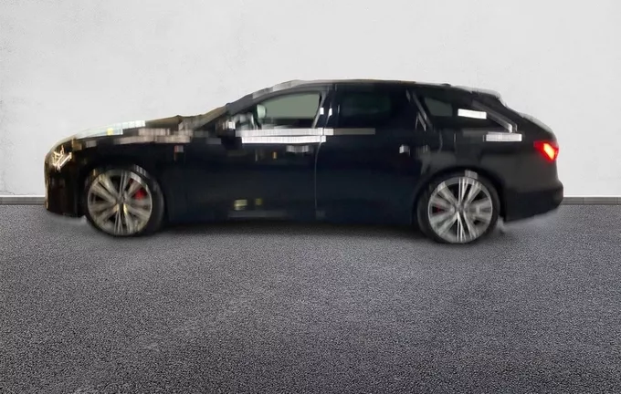 AUDI A6 Avant 55 TFSIe 367 ch S tronic 7 Quattro Competition extérieur côté gauche 2125235