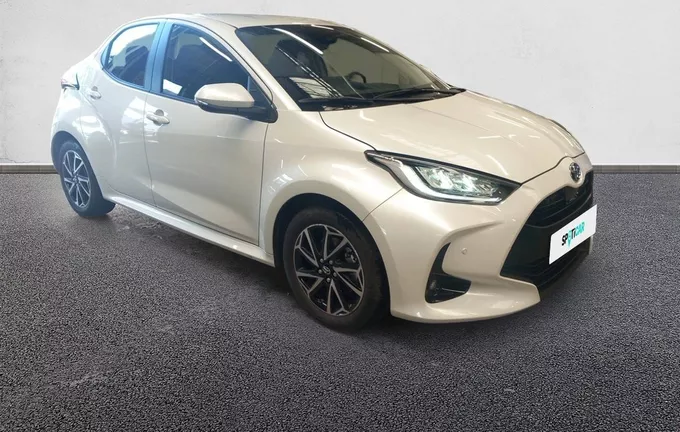 TOYOTA YARIS Hybride 116h Design extérieur trois quart avant droit 945756