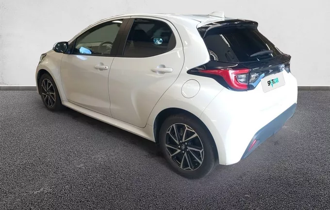 TOYOTA YARIS Hybride 116h Design extérieur trois quart arrière gauche 945756