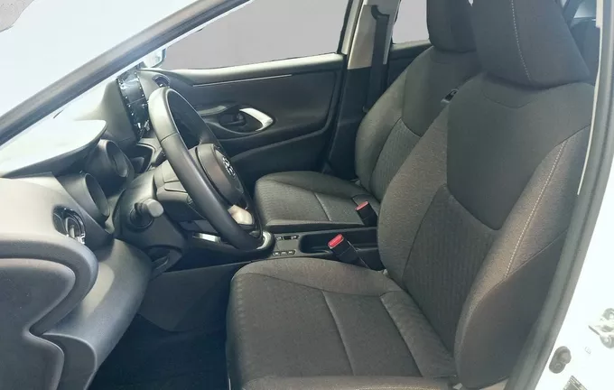 TOYOTA YARIS Hybride 116h Design photo 11 945756