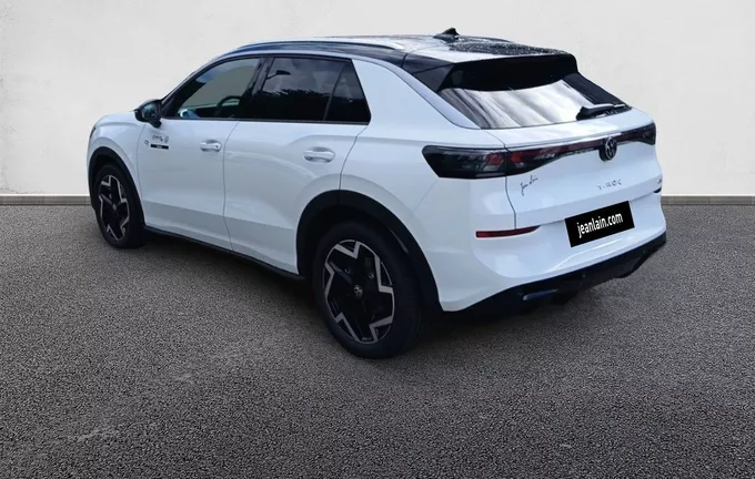 VOLKSWAGEN T-ROC 1.5 eTSI EVO2 Hybrid 150 ch DSG7 R-Line extérieur trois quart arrière gauche 1108