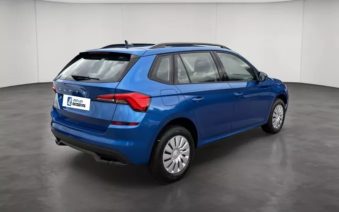 SKODA KAMIQ 1.0 TSI 95 ch BVM5 Active extérieur trois quart arrière droit 2133315