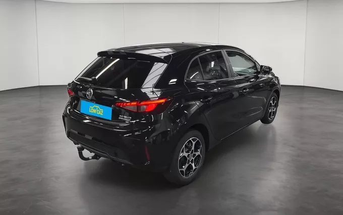 MG MG3 1.5 L Hybrid+ 195 ch Luxury extérieur trois quart arrière droit 213690
