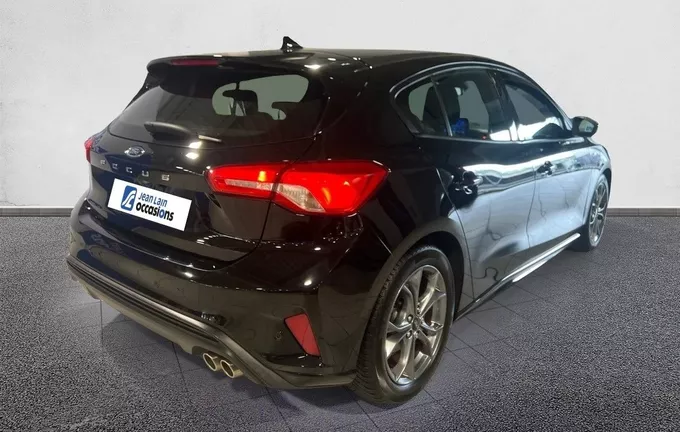 FORD FOCUS 1.5 EcoBlue 120 S&S BVA8 ST Line extérieur trois quart arrière droit 2130599