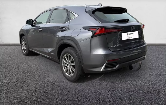 LEXUS NX 300h 2WD Pack extérieur trois quart arrière gauche 1103375