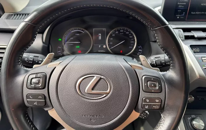 LEXUS NX 300h 2WD Pack photo 12 1103375
