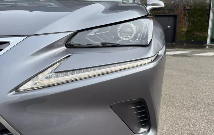 LEXUS NX 300h 2WD Pack photo 20 1103375
